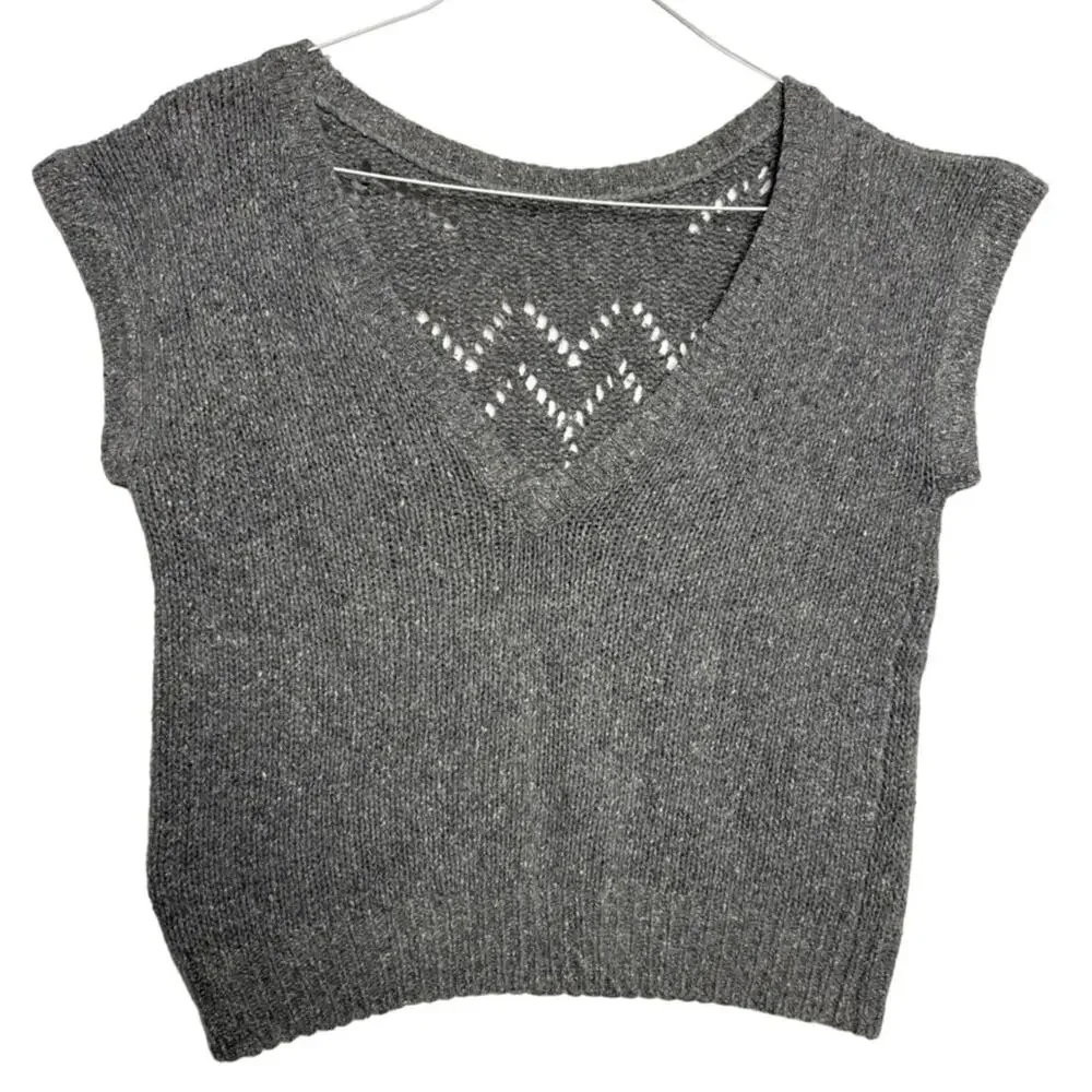 Vintage FaBE Silk & Angora mix, gray vest with a deep V on the back size Large
